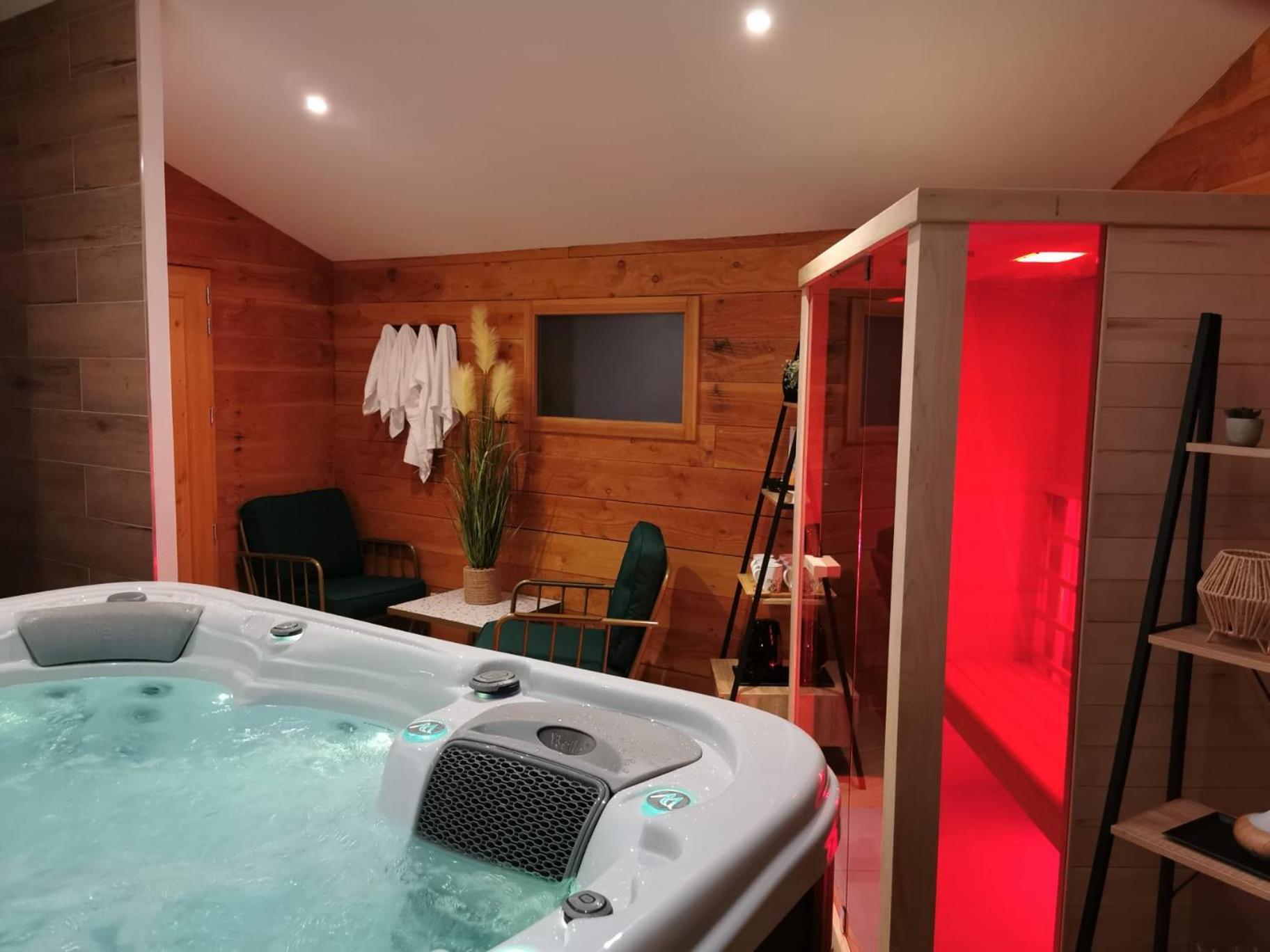 Le Chalet Du Pere Michel, Jacuzzi, Sauna, Jardin 拉布雷斯 外观 照片